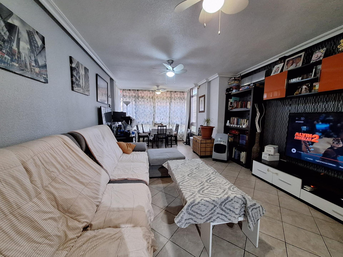 Se vende Apartamento Planta Media de 3 dormitorios en Costa Blanca, Alicante, España