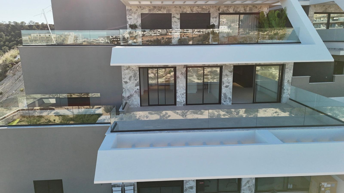 Se vende Apartamento Planta Media de 2 dormitorios en Costa Blanca, Alicante, España