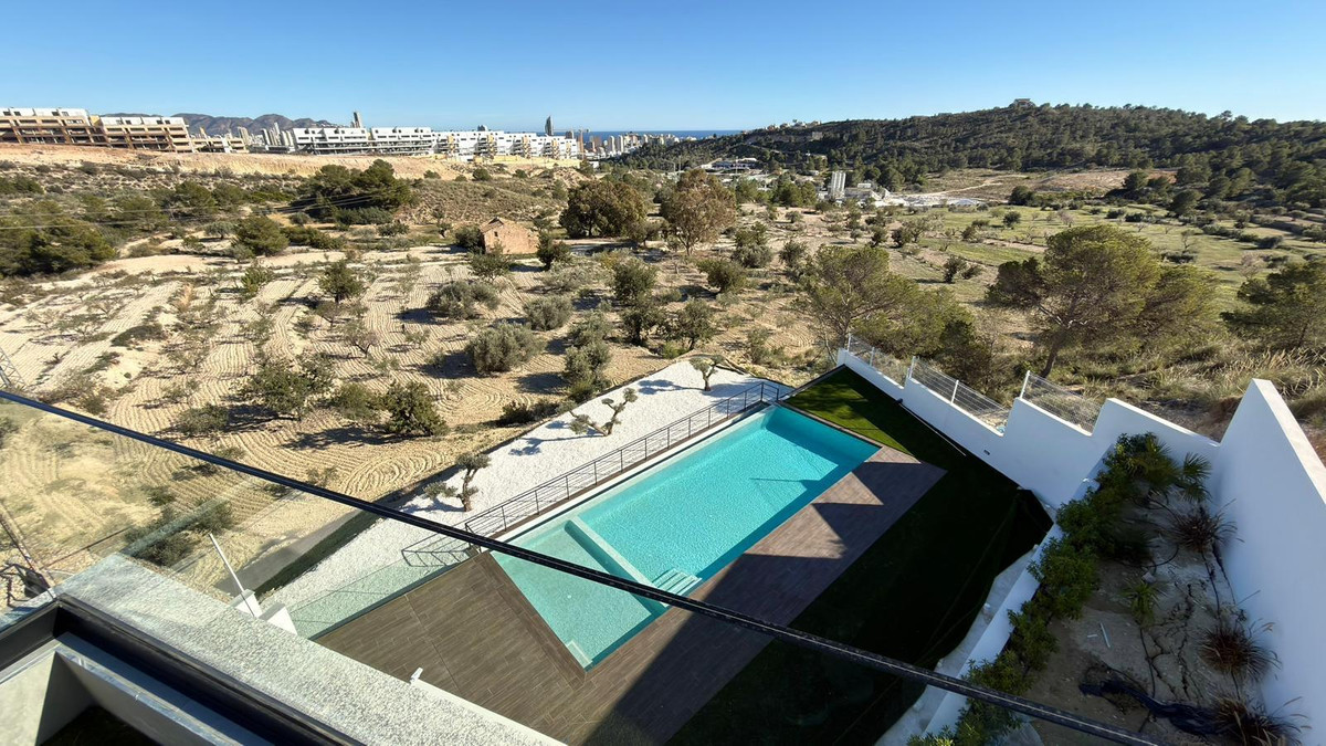 Se vende Apartamento Planta Media de 2 dormitorios en Costa Blanca, Alicante, España