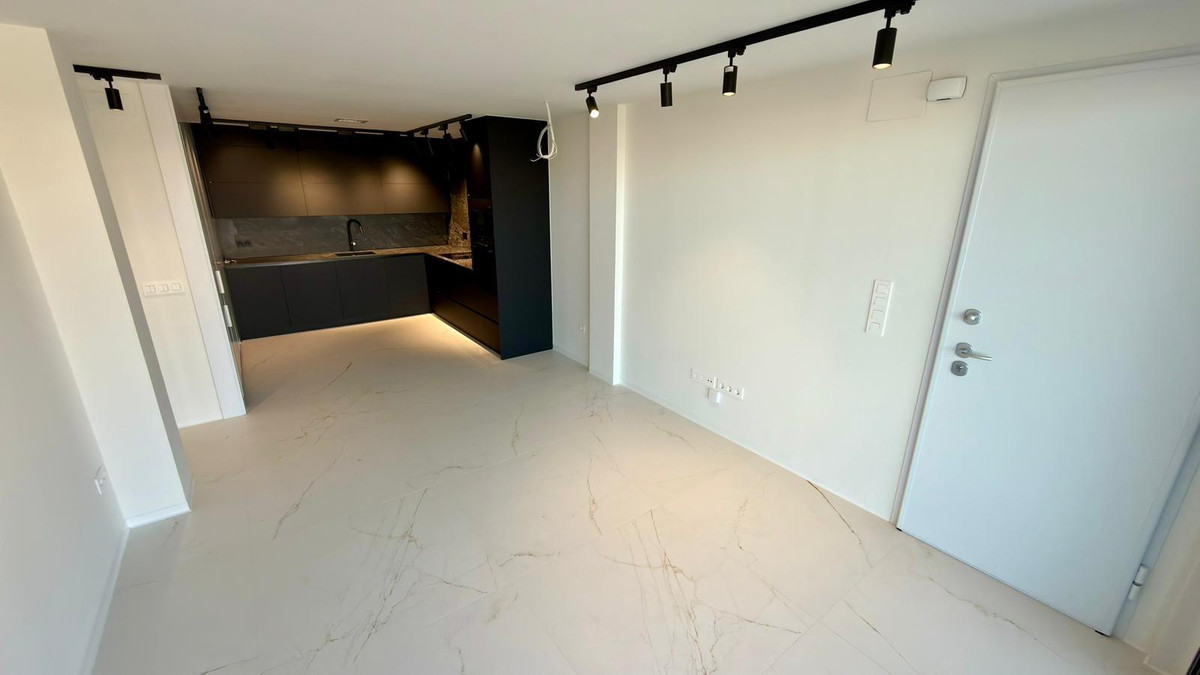 Se vende Apartamento Planta Media de 2 dormitorios en Costa Blanca, Alicante, España