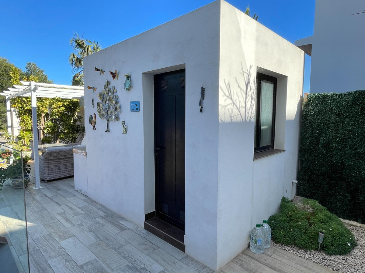 3 Bed Townhouse for sale in Polop Costa Blanca, Alicante, Spain