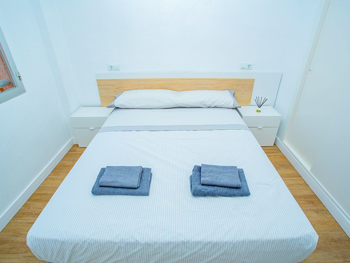 Se vende Apartamento Planta Media de 1 dormitorios en Costa Blanca, Alicante, España