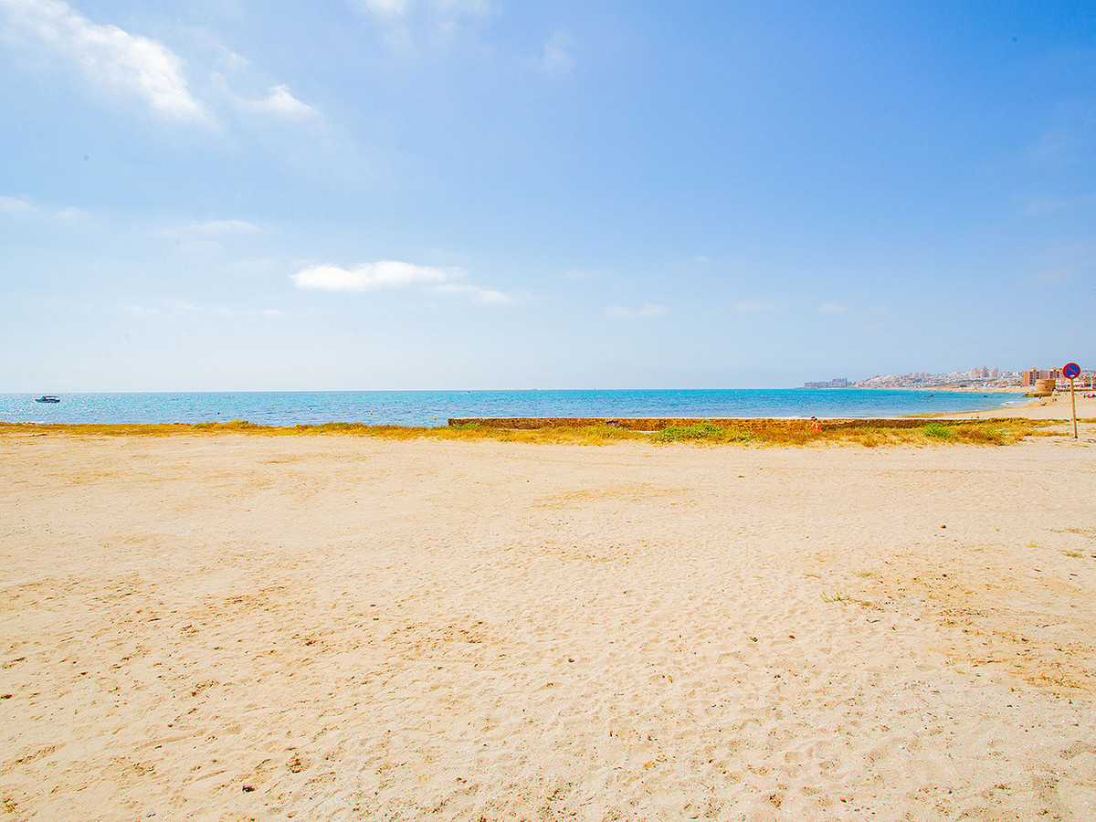 Se vende Apartamento Planta Media de 1 dormitorios en Costa Blanca, Alicante, España