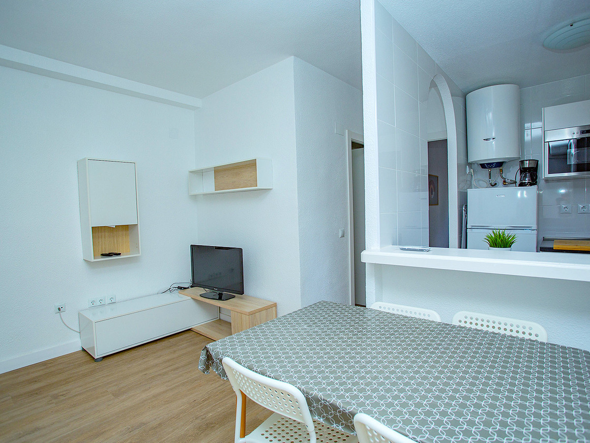 Se vende Apartamento Planta Media de 1 dormitorios en Costa Blanca, Alicante, España