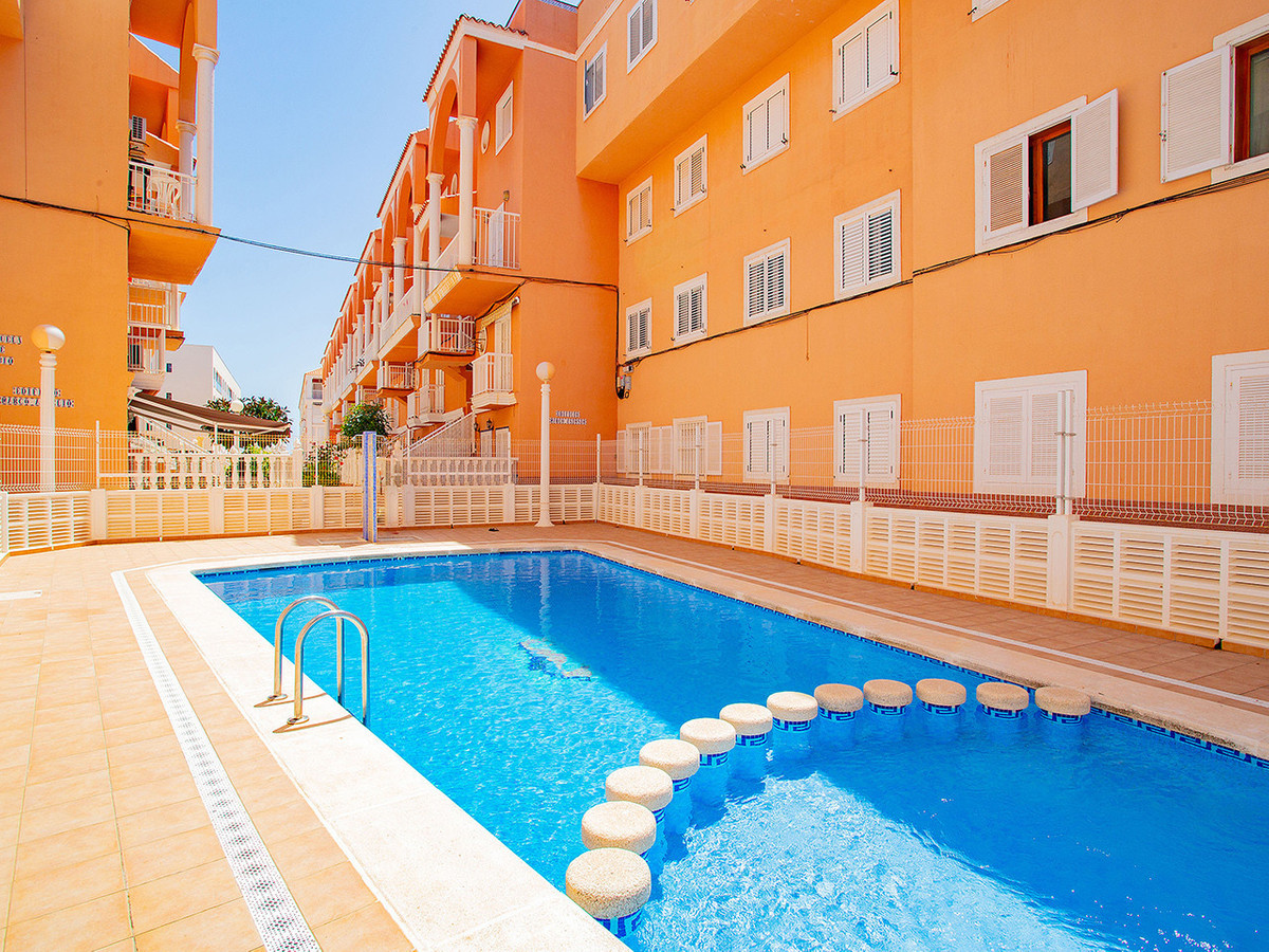 Se vende Apartamento Planta Media de 1 dormitorios en Costa Blanca, Alicante, España