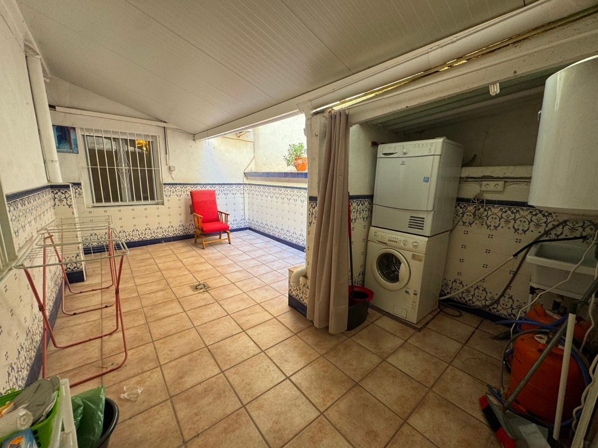Se vende Apartamento Planta Baja de 4 dormitorios en Costa Blanca, Alicante, España