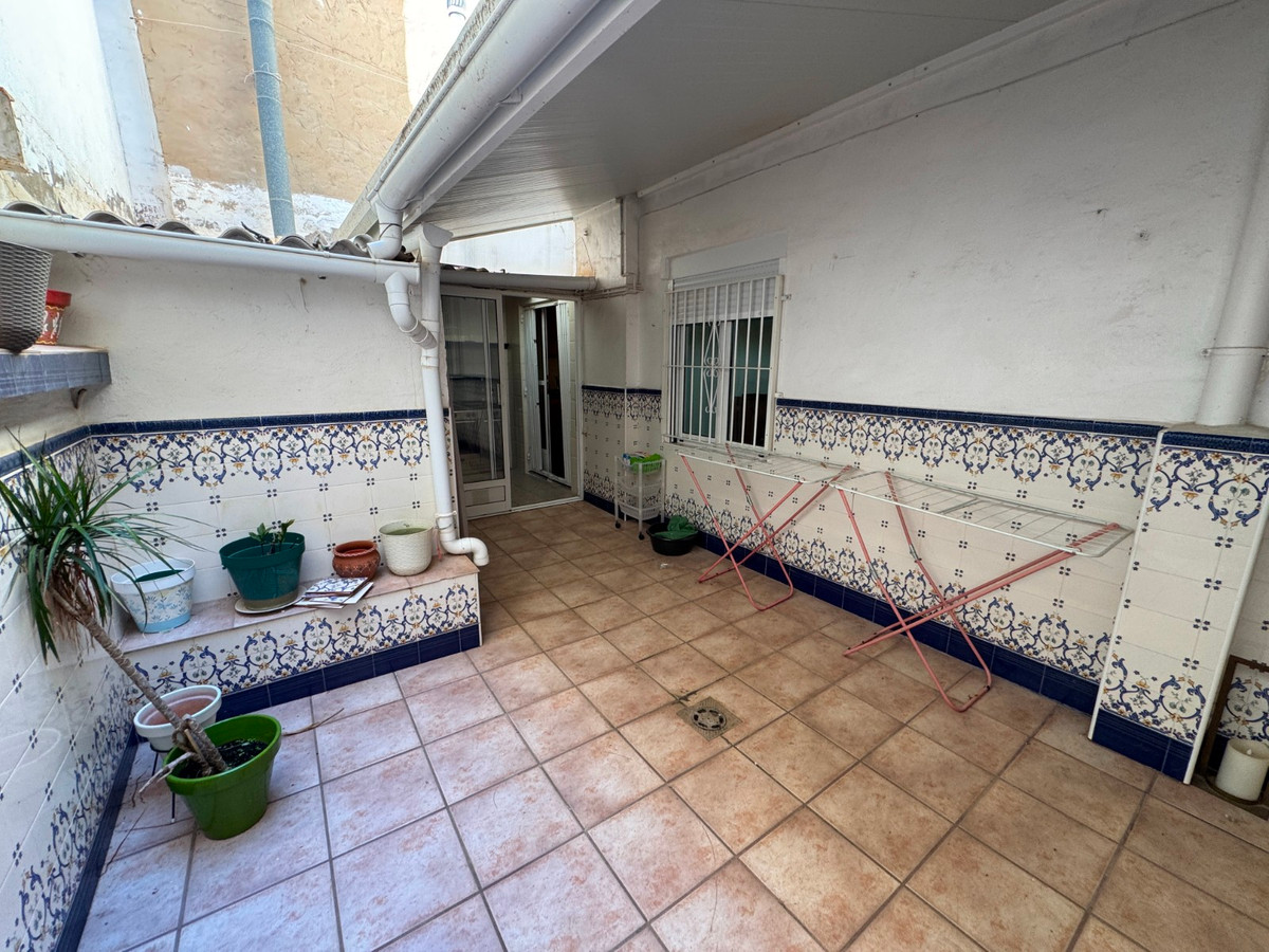 Se vende Apartamento Planta Baja de 4 dormitorios en Costa Blanca, Alicante, España