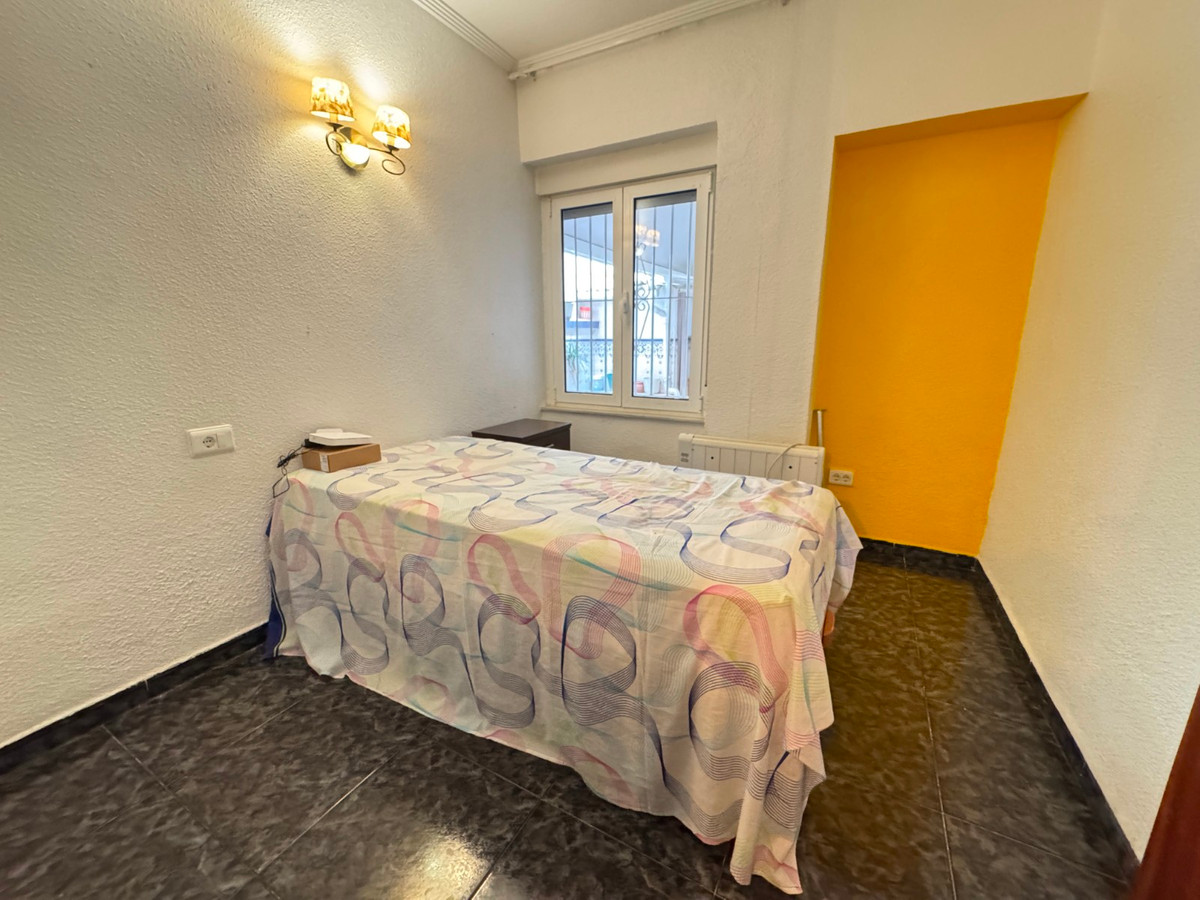 Se vende Apartamento Planta Baja de 4 dormitorios en Costa Blanca, Alicante, España