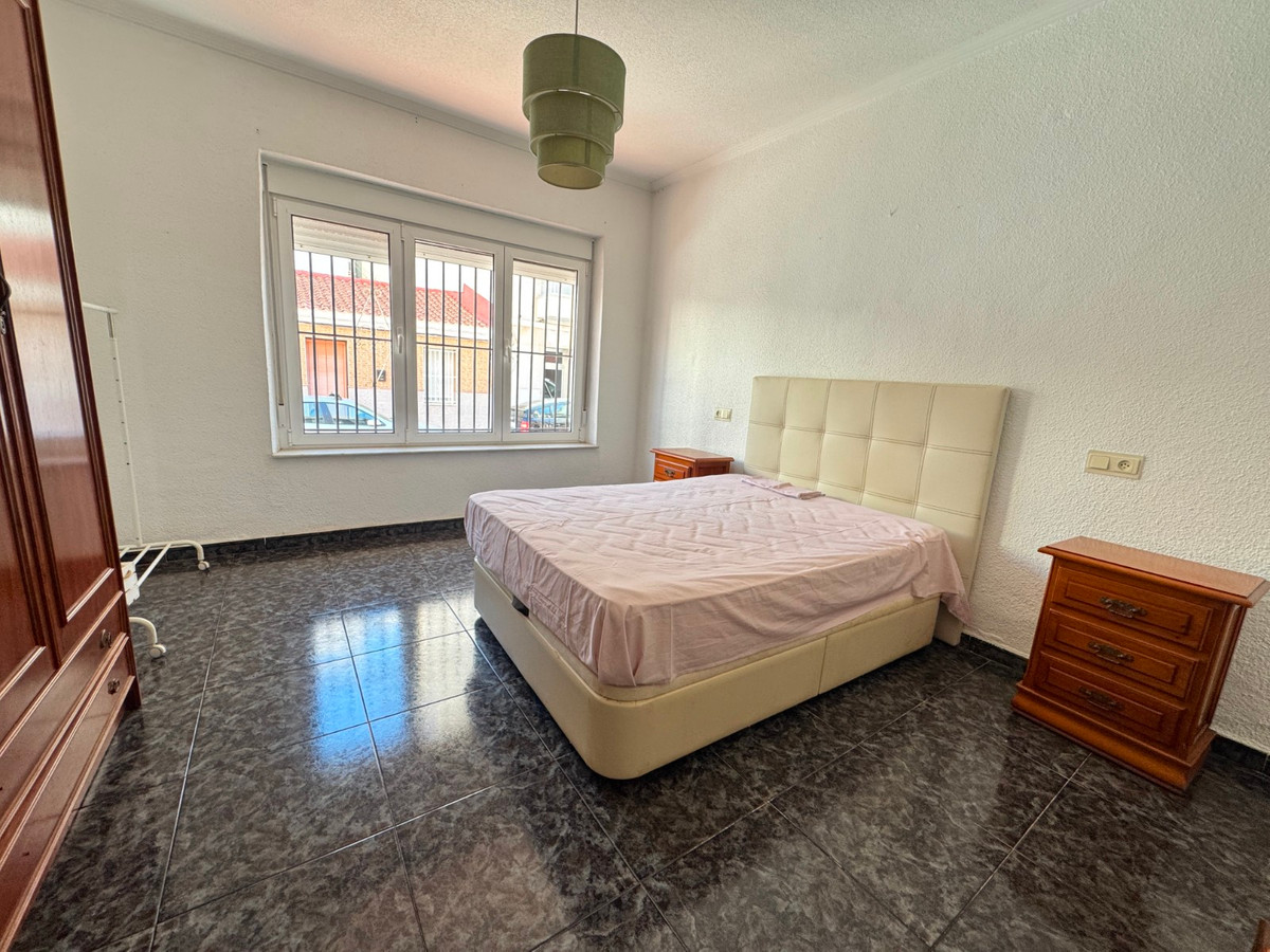 Se vende Apartamento Planta Baja de 4 dormitorios en Costa Blanca, Alicante, España