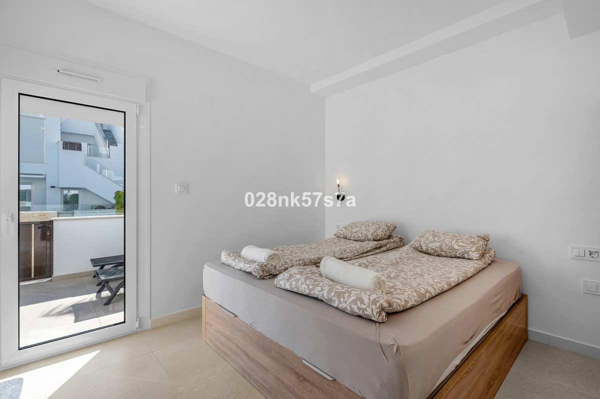 Se vende Apartamento Planta Baja de 2 dormitorios en Costa Blanca, Alicante, España