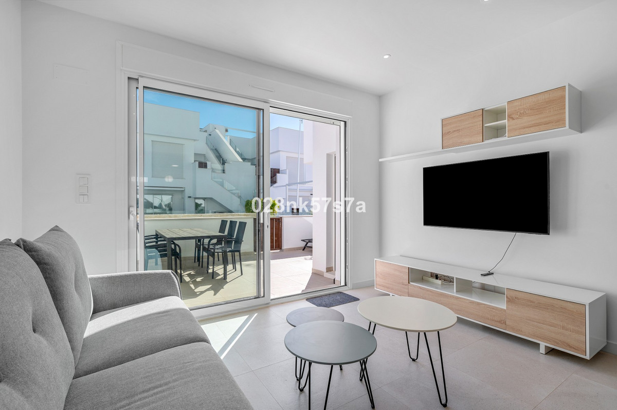 Se vende Apartamento Planta Baja de 2 dormitorios en Costa Blanca, Alicante, España