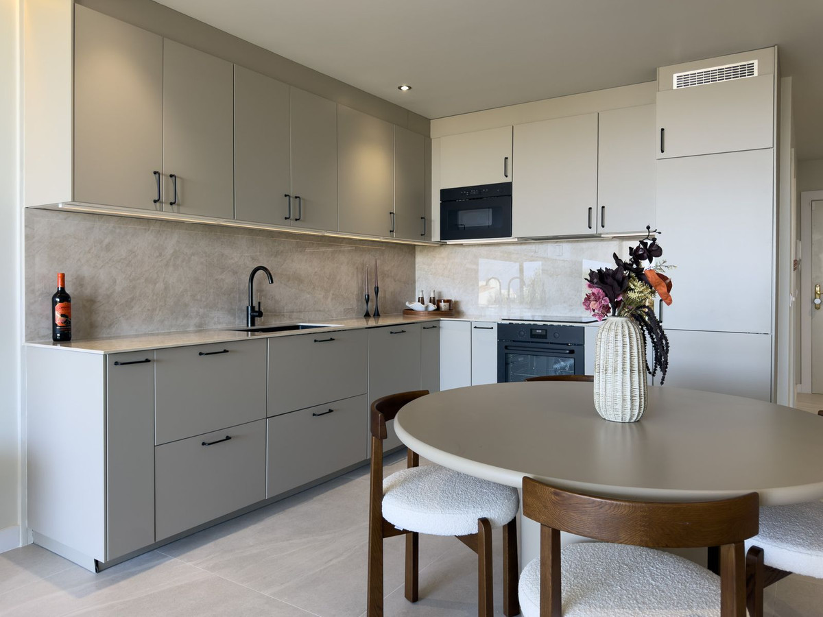 Se vende Apartamento Planta Baja de 3 dormitorios en Costa Del Sol, Málaga, España