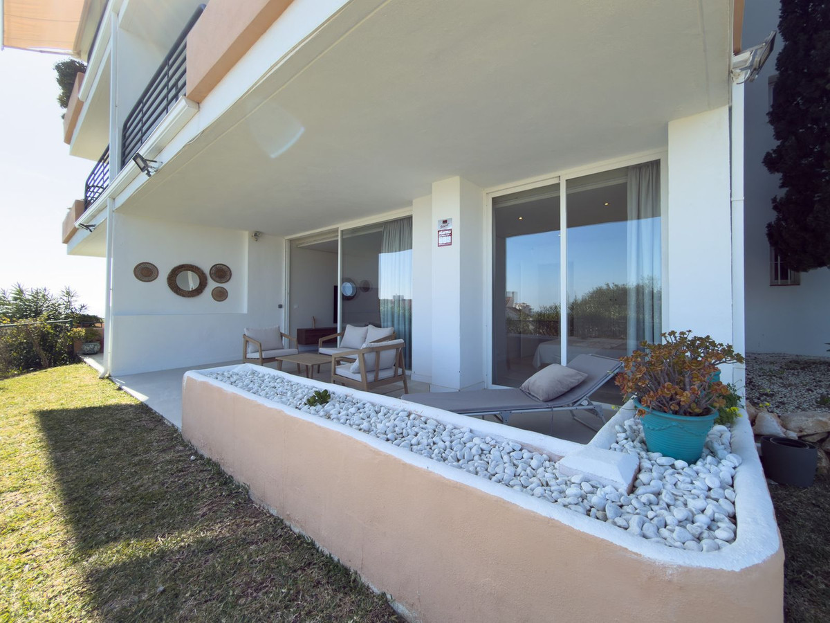 Se vende Apartamento Planta Baja de 3 dormitorios en Costa Del Sol, Málaga, España