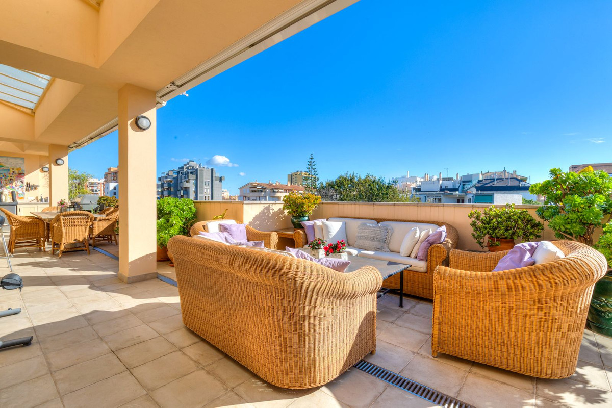 Se vende Ático de 4 dormitorios en Costa Del Sol, Málaga, España