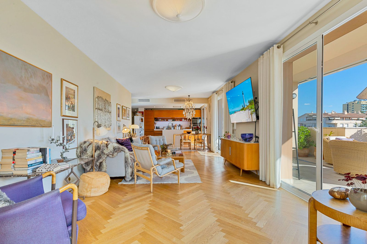 Se vende Ático de 4 dormitorios en Costa Del Sol, Málaga, España