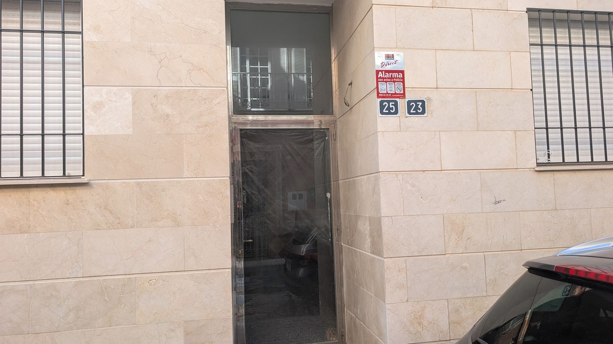 Se vende Apartamento Planta Media de 2 dormitorios en Costa Del Sol, Málaga, España