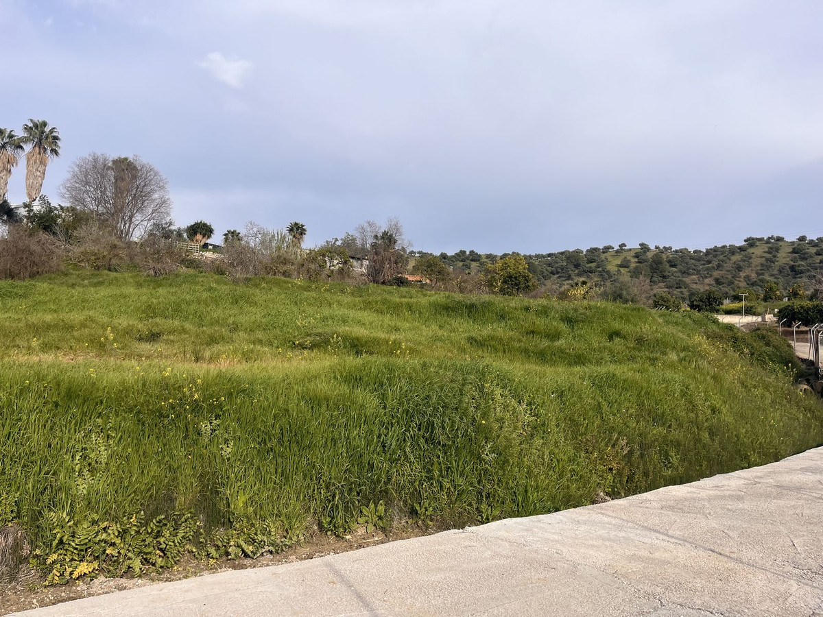Se vende Terreno Rustico  en Costa Del Sol, Málaga, España