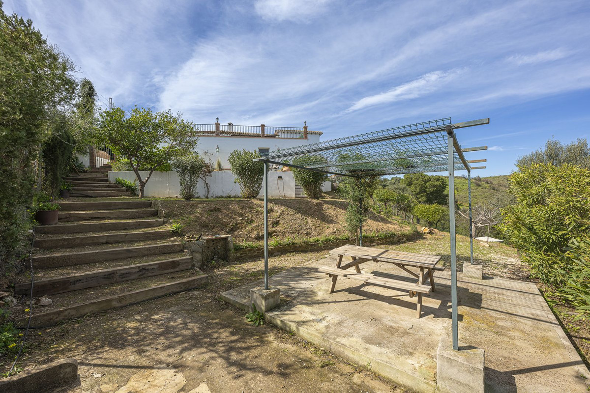 Se vende Villa - Chalet de 3 dormitorios en Costa Del Sol, Málaga, España