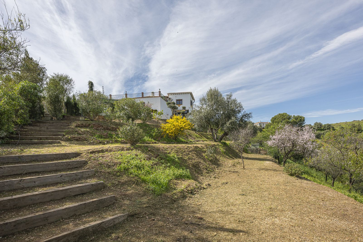 Se vende Villa - Chalet de 3 dormitorios en Costa Del Sol, Málaga, España