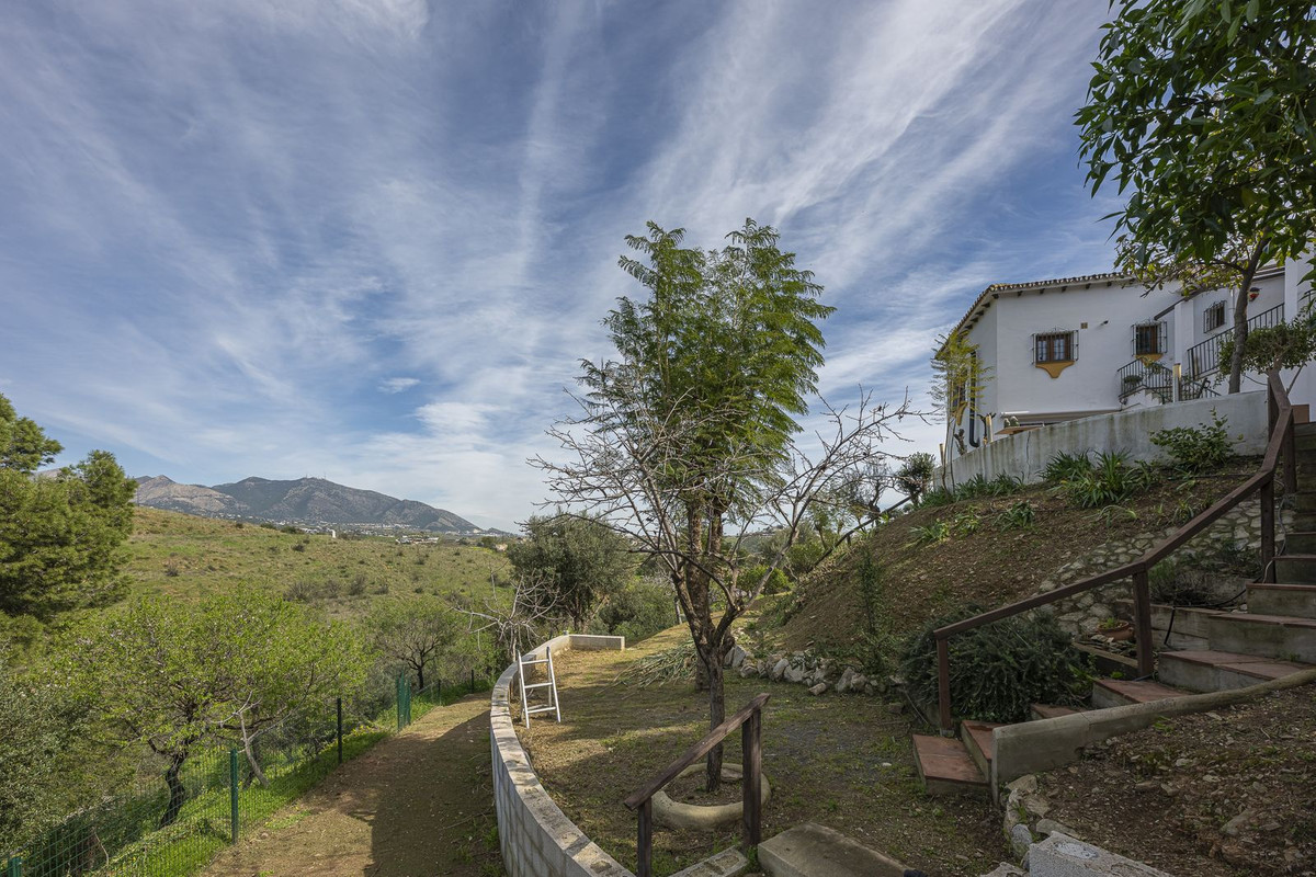 Se vende Villa - Chalet de 3 dormitorios en Costa Del Sol, Málaga, España