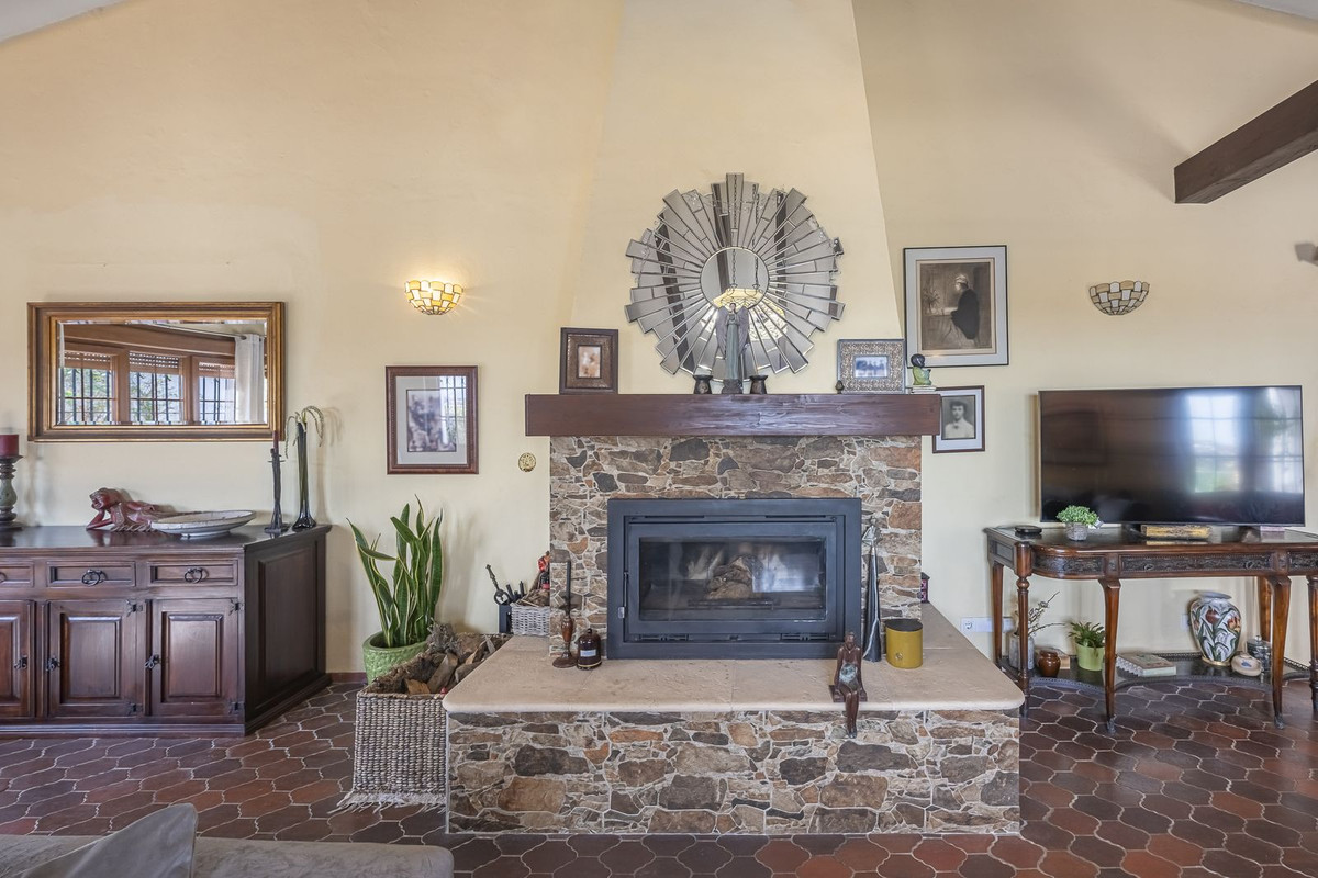 Se vende Villa - Chalet de 3 dormitorios en Costa Del Sol, Málaga, España