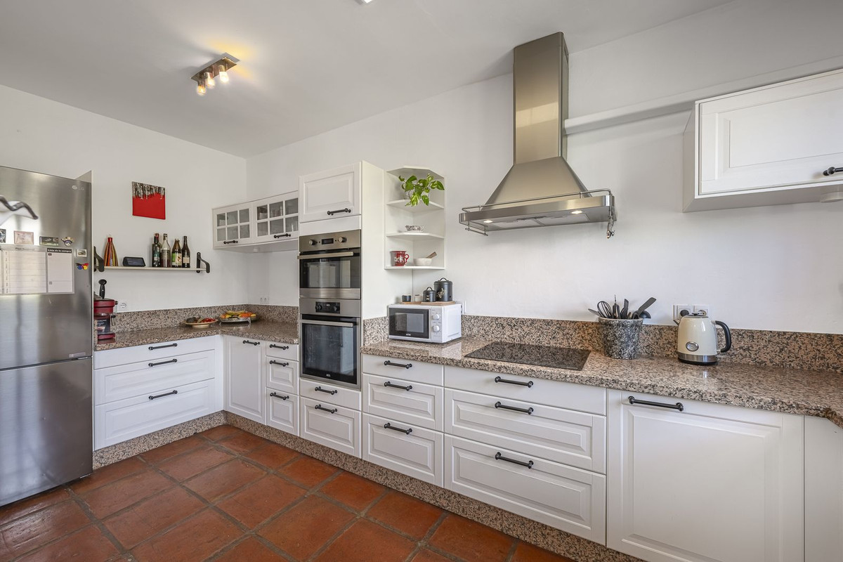 Se vende Villa - Chalet de 3 dormitorios en Costa Del Sol, Málaga, España