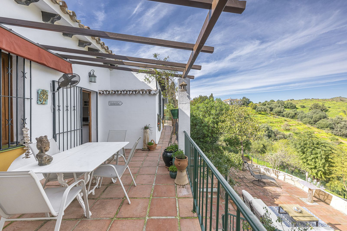 Se vende Villa - Chalet de 3 dormitorios en Costa Del Sol, Málaga, España
