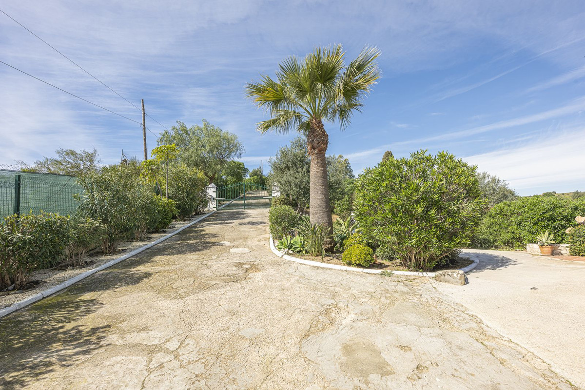 Se vende Villa - Chalet de 3 dormitorios en Costa Del Sol, Málaga, España