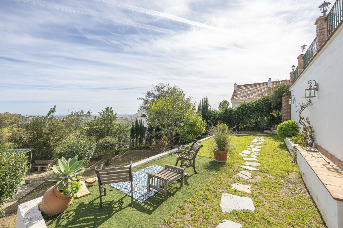 Se vende Villa - Chalet de 3 dormitorios en Costa Del Sol, Málaga, España