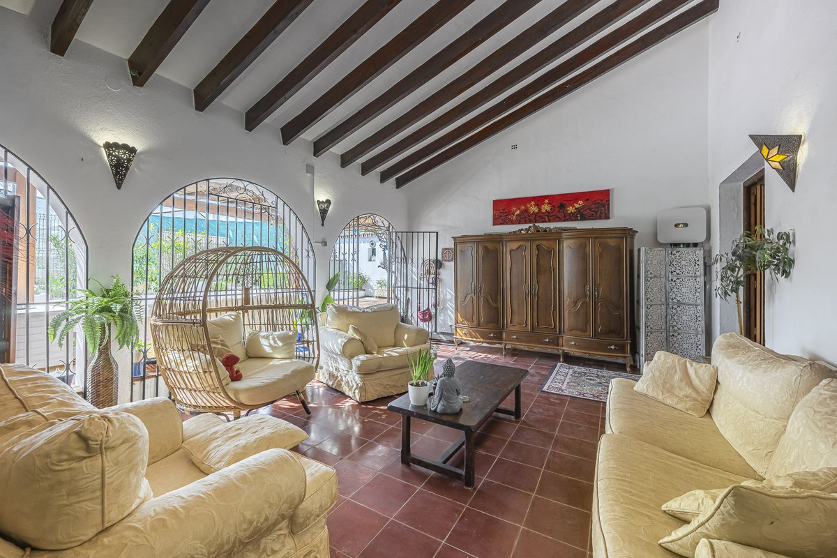 Se vende Villa - Chalet de 3 dormitorios en Costa Del Sol, Málaga, España