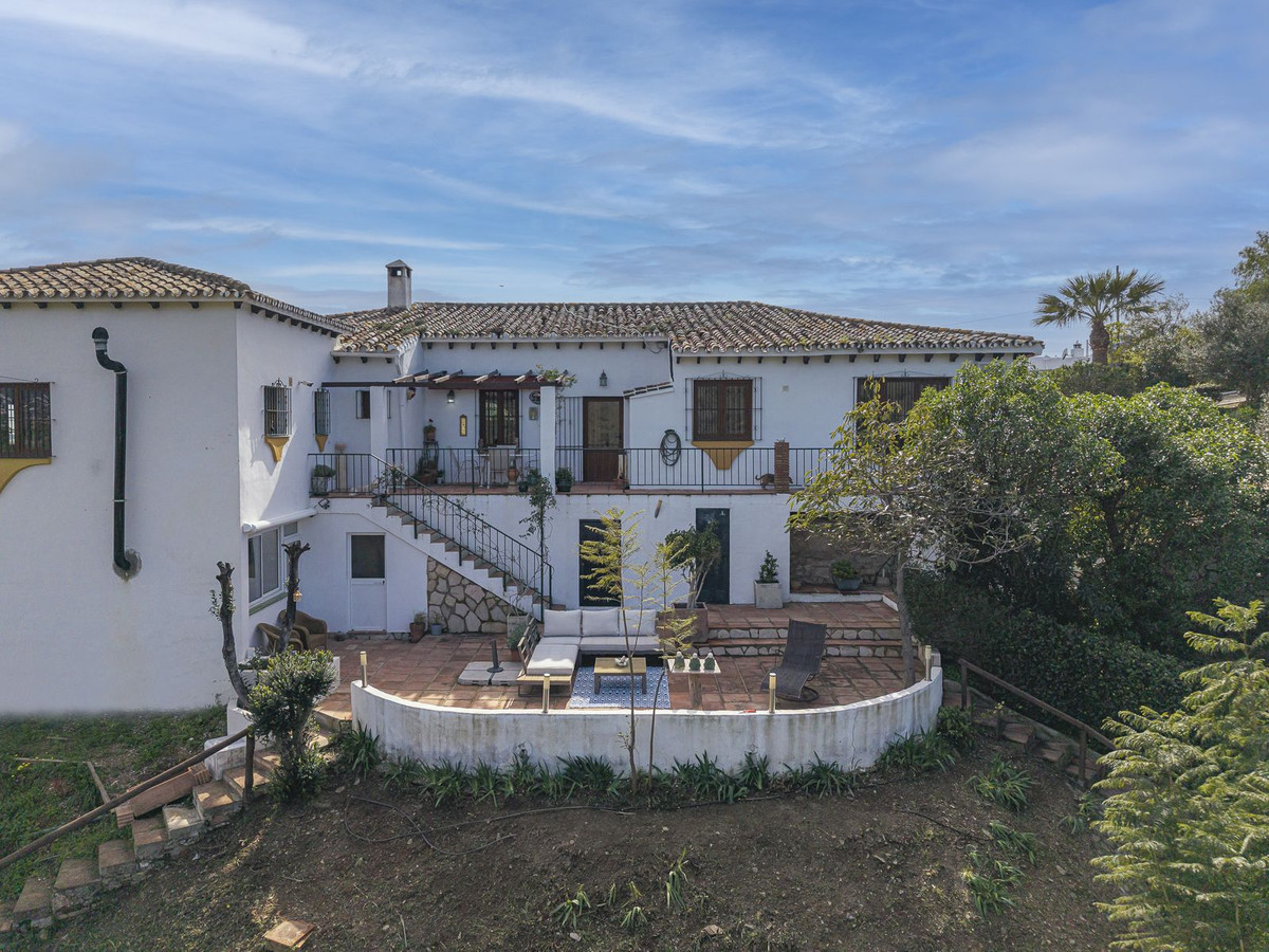 Se vende Villa - Chalet de 3 dormitorios en Costa Del Sol, Málaga, España