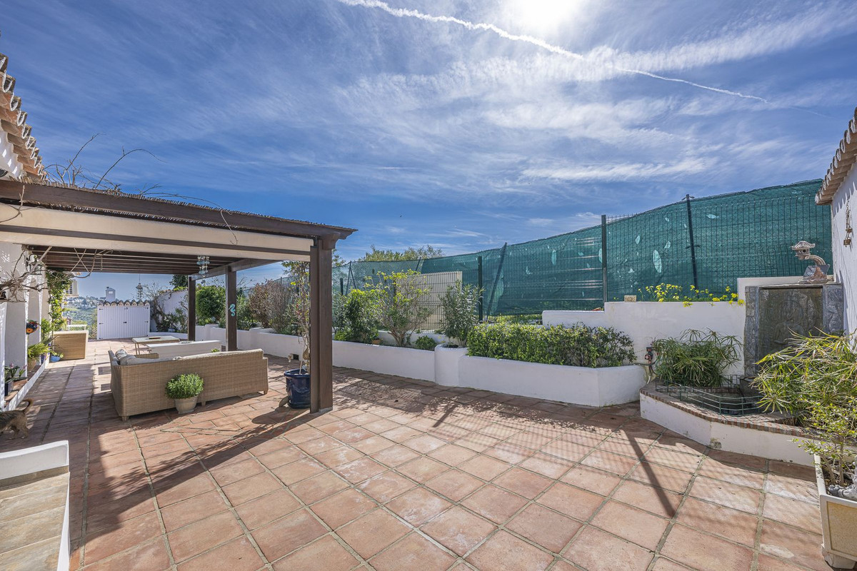 Se vende Villa - Chalet de 3 dormitorios en Costa Del Sol, Málaga, España
