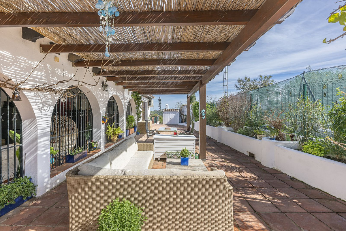 Se vende Villa - Chalet de 3 dormitorios en Costa Del Sol, Málaga, España