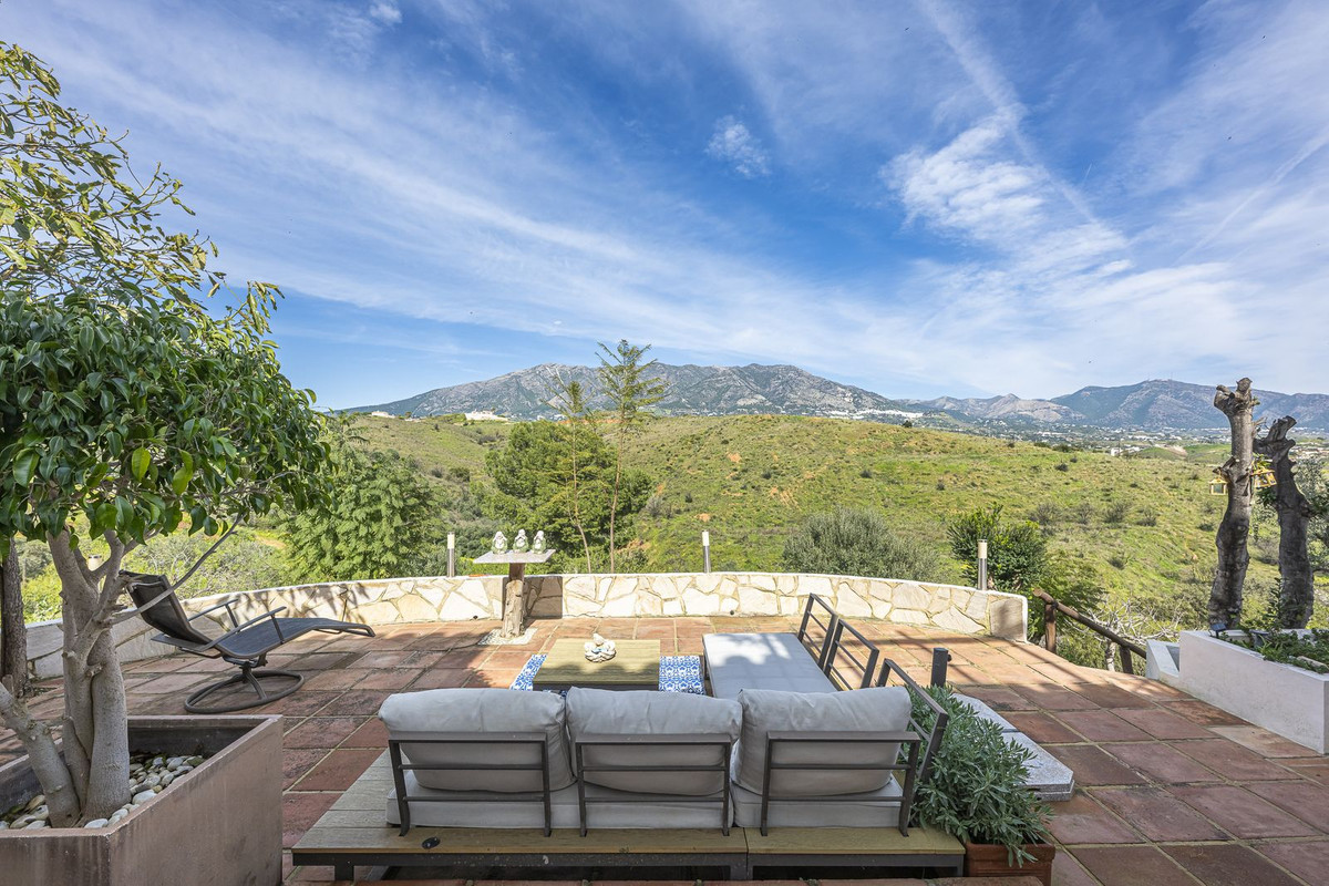 Se vende Villa - Chalet de 3 dormitorios en Costa Del Sol, Málaga, España