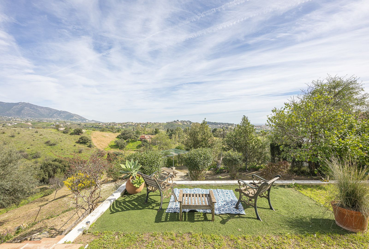 Se vende Villa - Chalet de 3 dormitorios en Costa Del Sol, Málaga, España