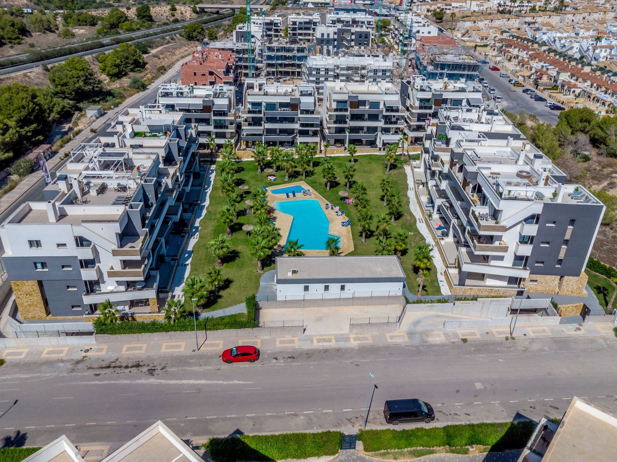 Se vende Apartamento Planta Media de 2 dormitorios en Costa Blanca, Alicante, España