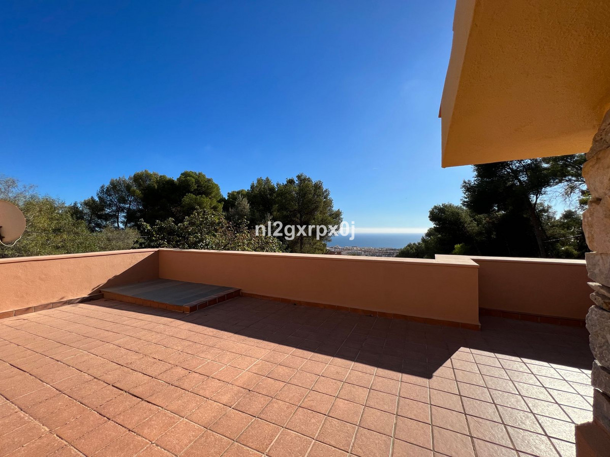 Se vende Villa - Chalet de 5 dormitorios en Costa Del Sol, Málaga, España