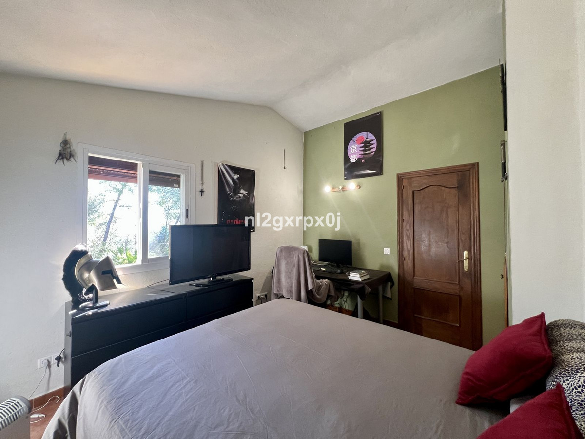 Se vende Villa - Chalet de 5 dormitorios en Costa Del Sol, Málaga, España