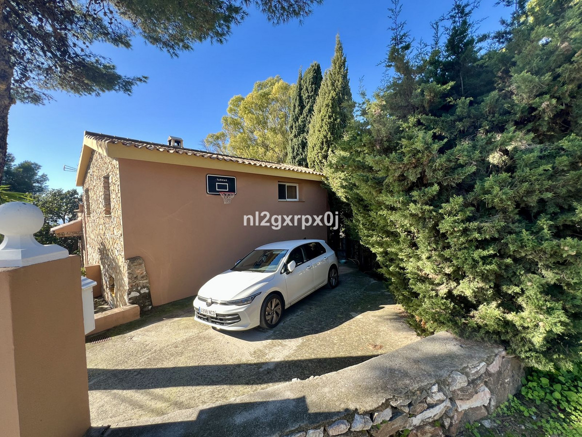 Se vende Villa - Chalet de 5 dormitorios en Costa Del Sol, Málaga, España