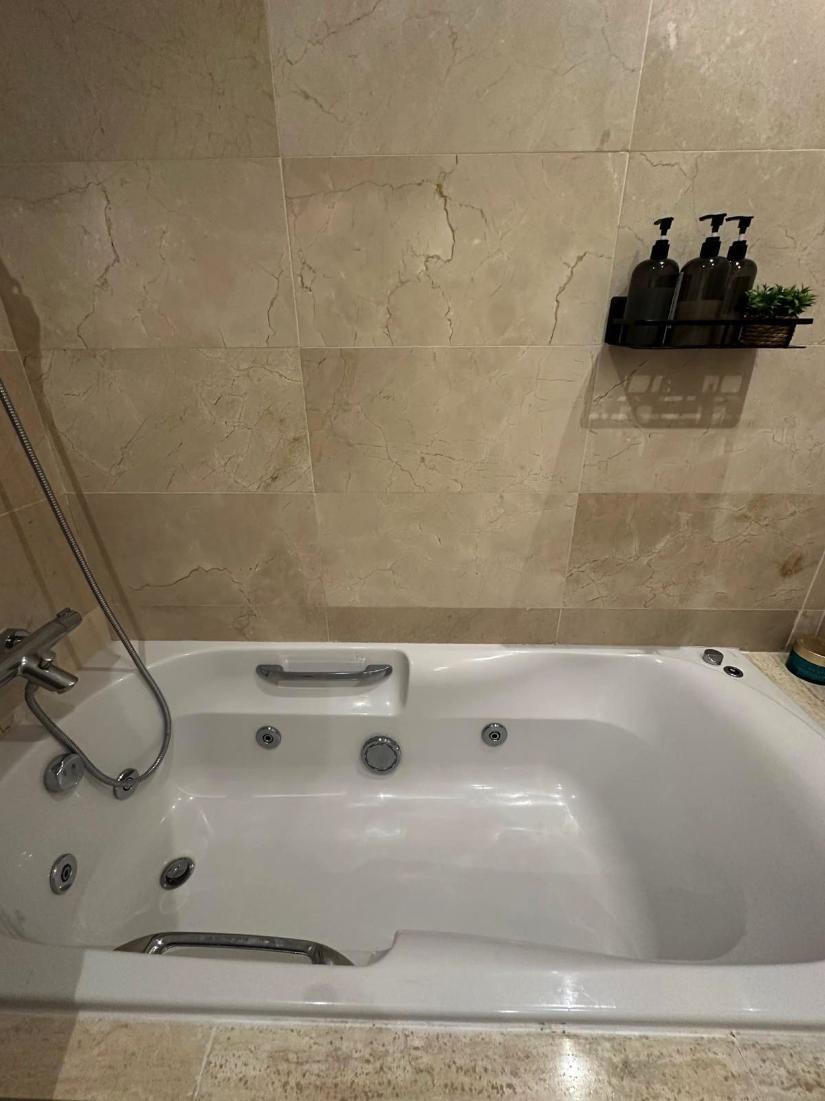 2 Bed Apartment for sale in Valle Romano Costa Del Sol, Málaga, Spain