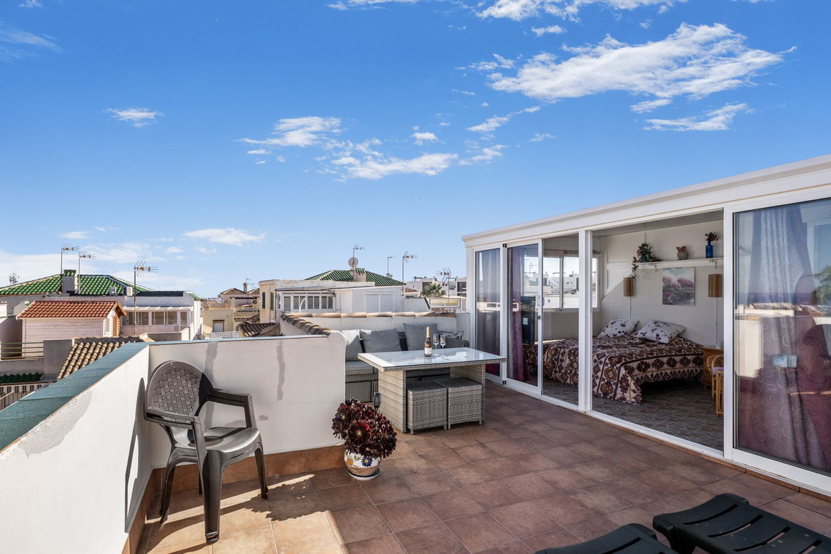 2 Bed Townhouse for sale in Los Altos Costa Blanca, Alicante, Spain