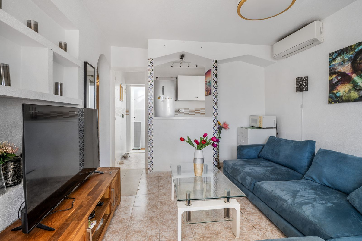 2 Bed Townhouse for sale in Los Altos Costa Blanca, Alicante, Spain