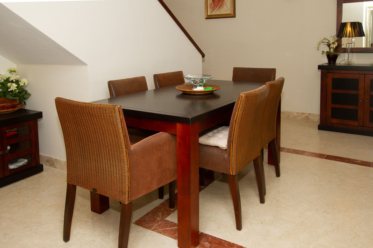 3 Bed Apartment for sale in La Mairena Costa Del Sol, Málaga, Spain