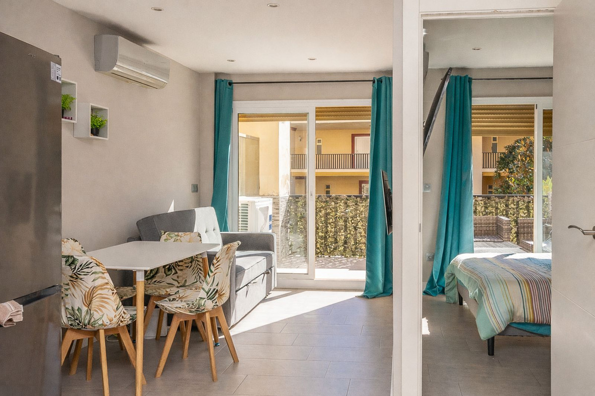 Apartment for sale in Elviria Costa Del Sol, Málaga, Spain