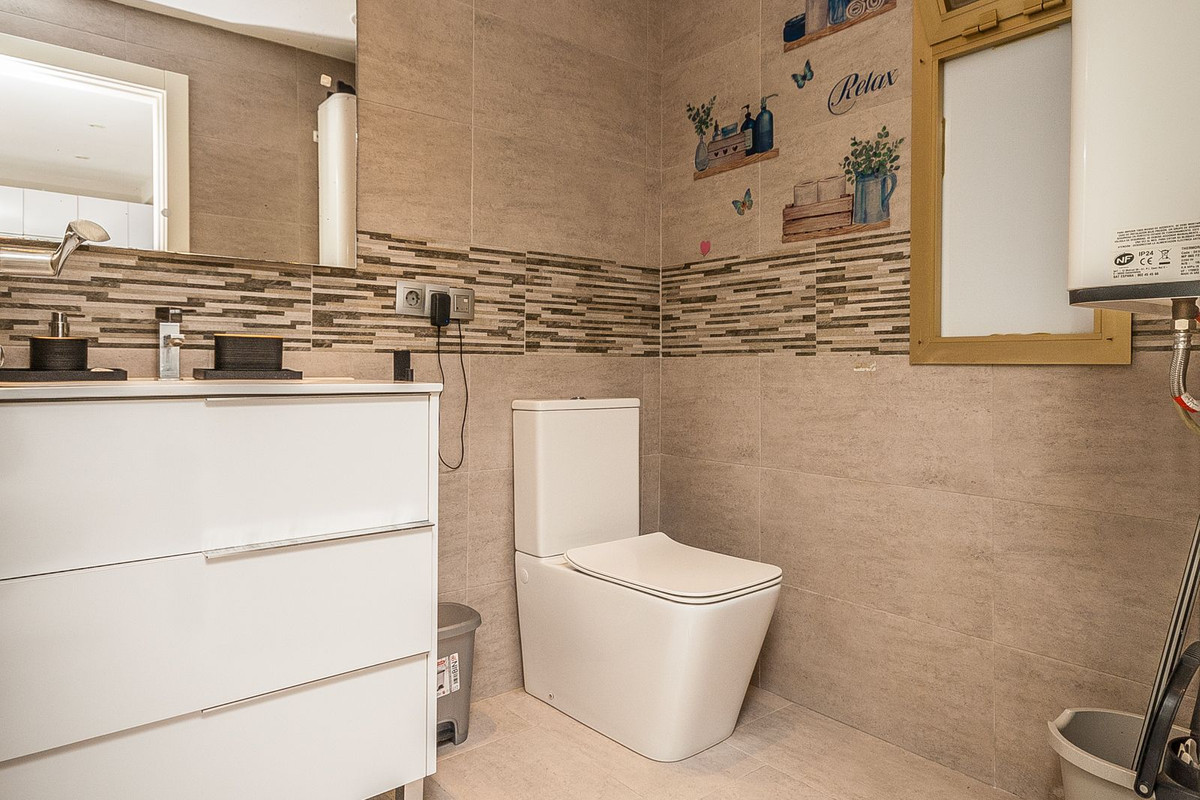 Apartment for sale in Elviria Costa Del Sol, Málaga, Spain