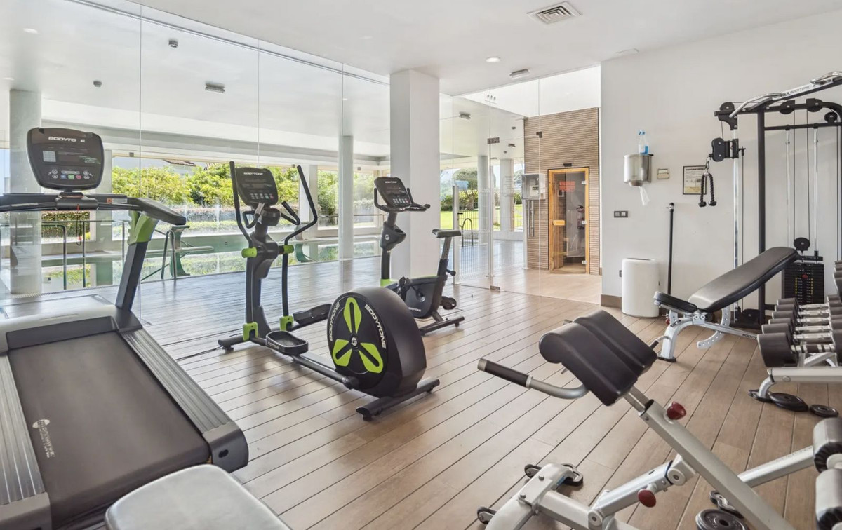 2 Bed Apartment for sale in Los Arqueros Costa Del Sol, Málaga, Spain