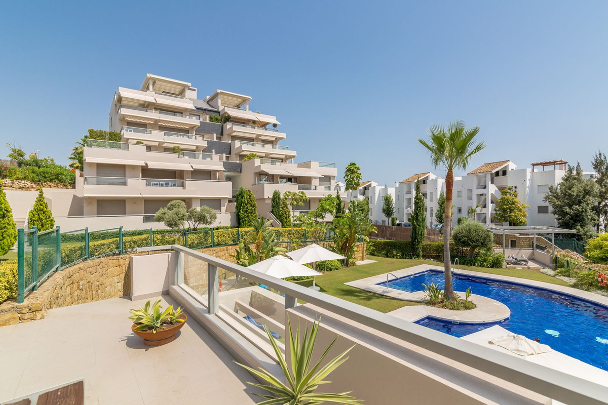 2 Bed Apartment for sale in Los Arqueros Costa Del Sol, Málaga, Spain