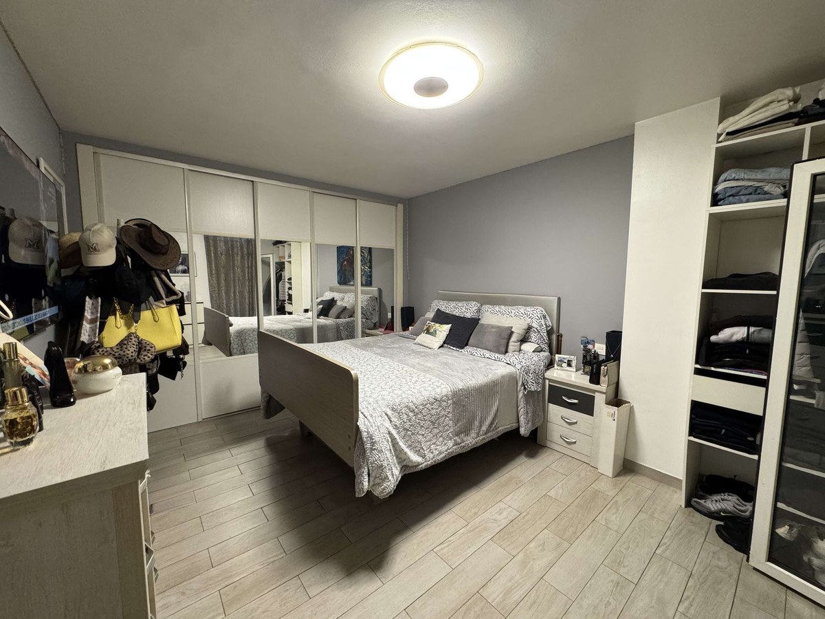 3 Bed Apartment for sale in Marbella Costa Del Sol, Málaga, Spain