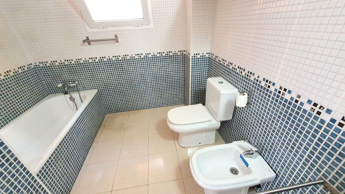 Se vende Apartamento Planta Media de 1 dormitorios en Costa Del Sol, Málaga, España