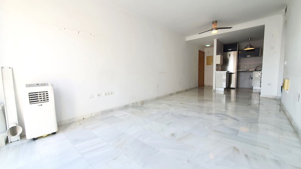 Se vende Apartamento Planta Media de 1 dormitorios en Costa Del Sol, Málaga, España